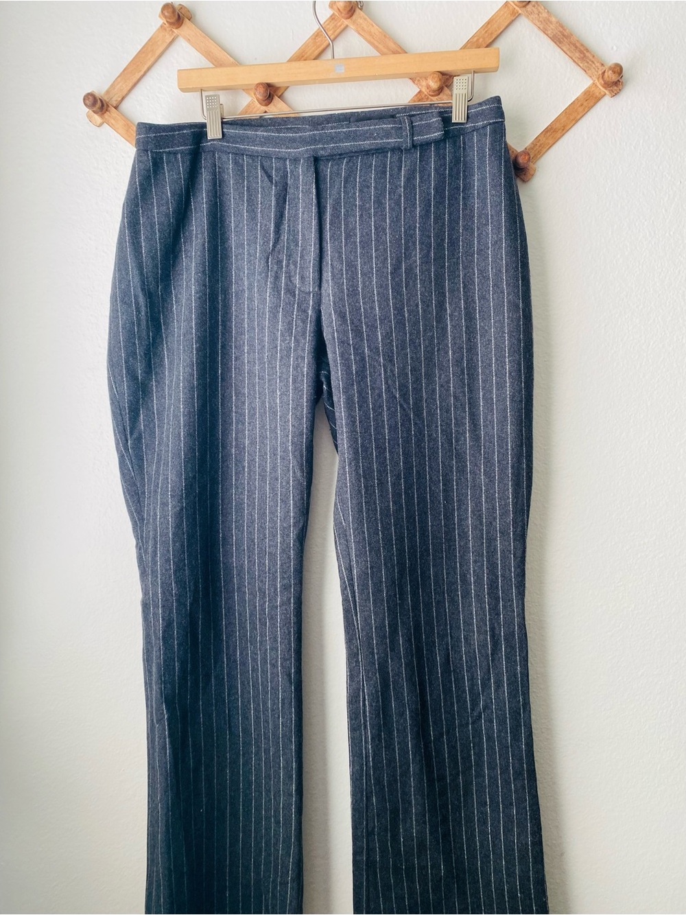 Hennes Gray Wool Blend Pinstripe Trousers Size 12 (0002)